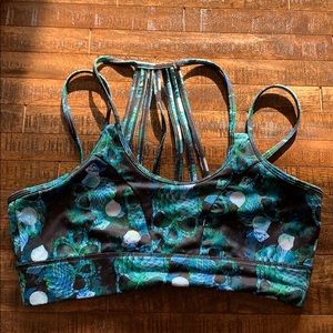 💀 Constantly Varied Gear Sports Bra Size Lg